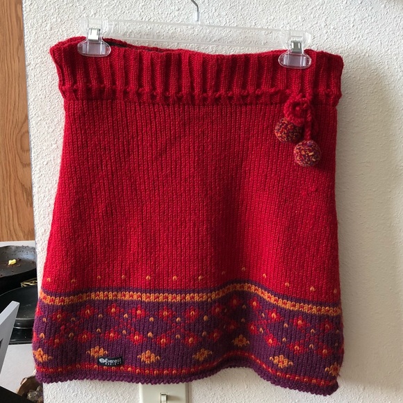 *SOLD* NWOT Everest Sweater Skirt - Picture 1 of 5